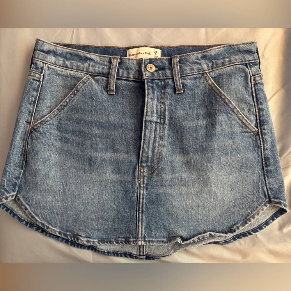 Abercrombie & Fitch Denim Short Skirt